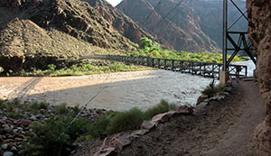 Black Bridge auf dem Bright Angel Trail August 2010